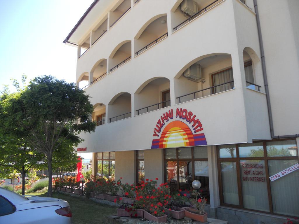 Hotel Sea Vista Sveti Vlas Buitenkant foto