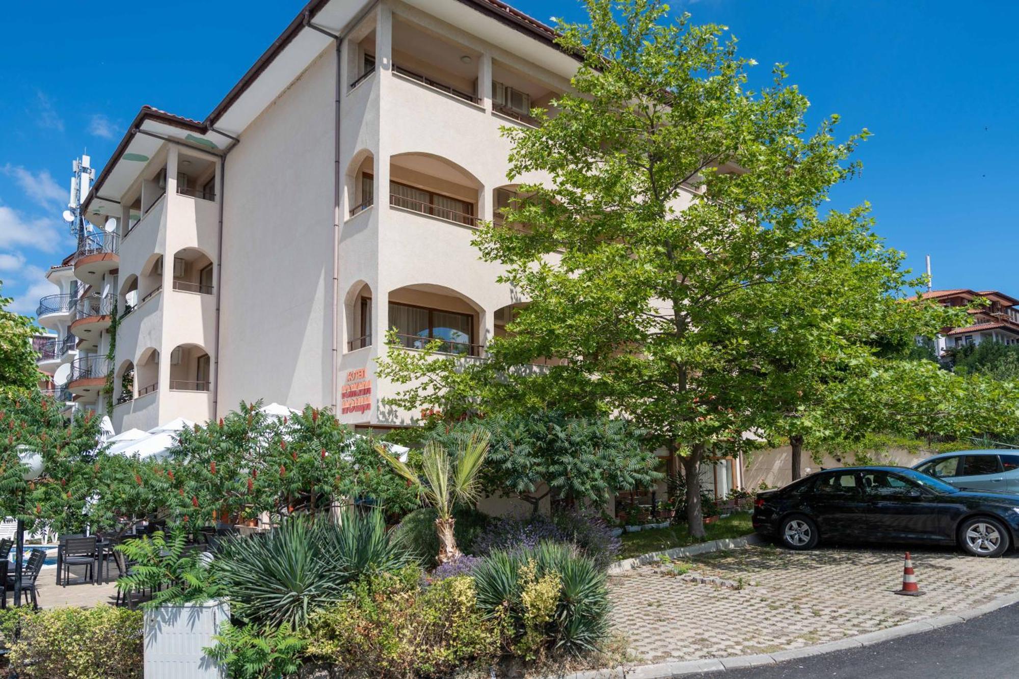 Hotel Sea Vista Sveti Vlas Buitenkant foto