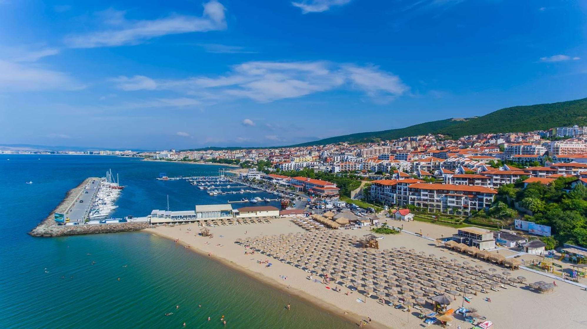 Hotel Sea Vista Sveti Vlas Buitenkant foto