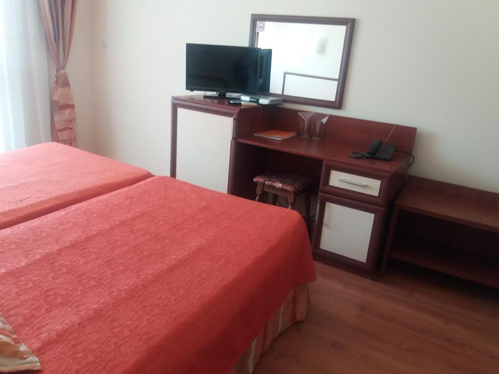 Hotel Sea Vista Sveti Vlas Buitenkant foto